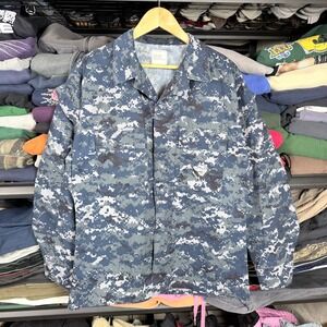 US Navy Digital Camo Utility Work Shirt Jacket Mens Medium Regular NSN